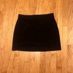 Aritiza Skirt